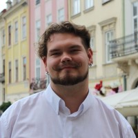 Репетитор - Микола Б. id:149558