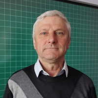 Репетитор - Виталий О. id:151130